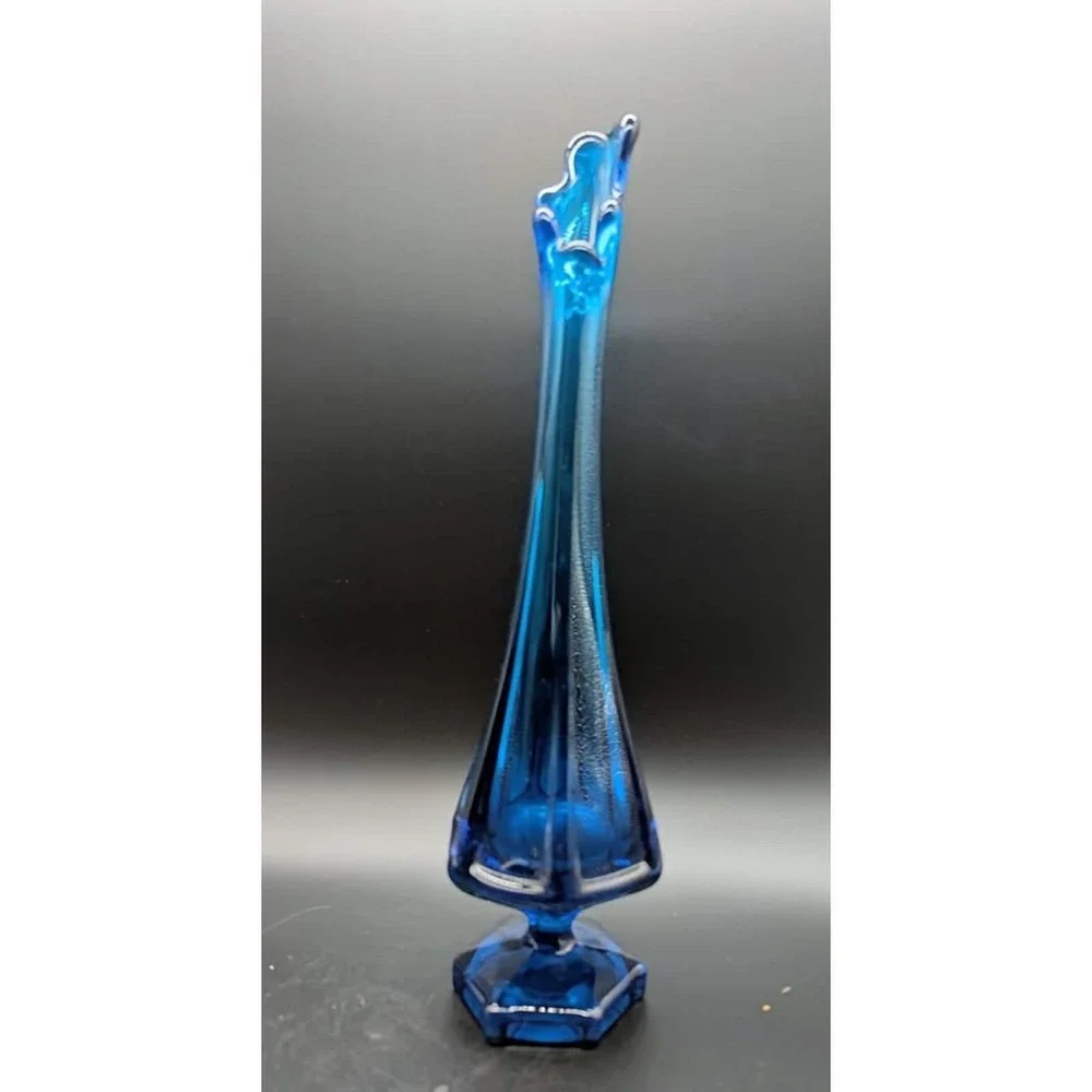 Vintage Viking Glass Epic Collum Bluenique Swung Vase 12